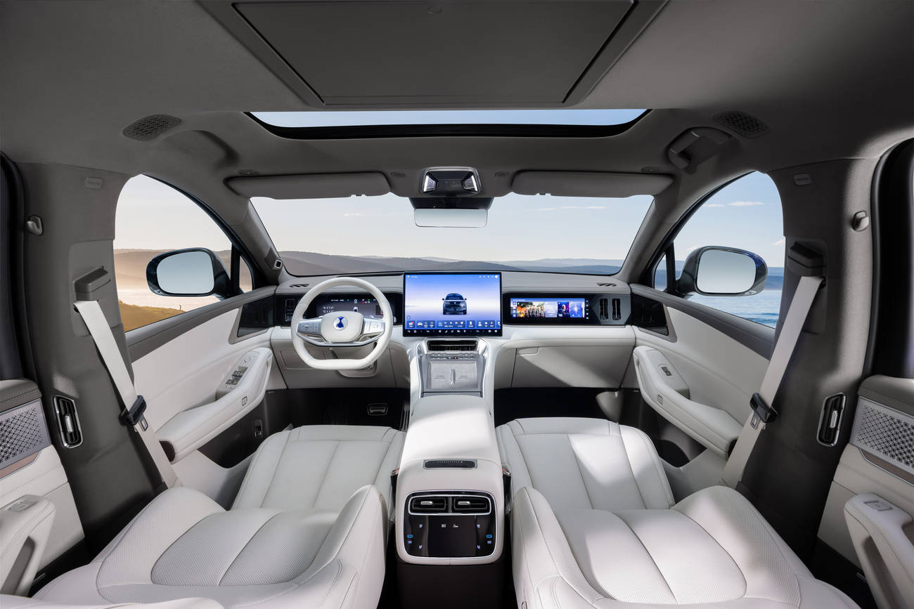 雙子星矩陣落地:騰勢N8L與N9如何重塑豪華SUV市場?