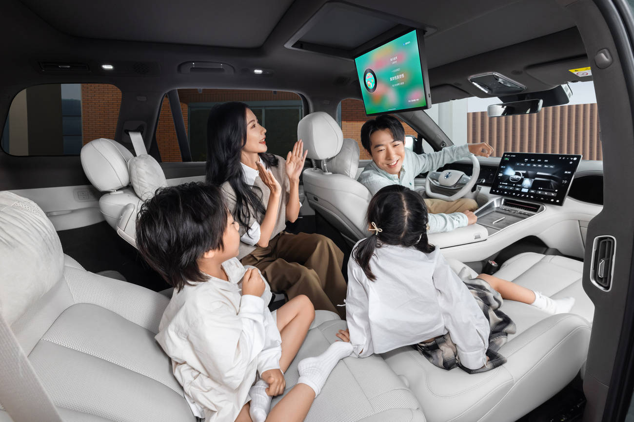 雙子星矩陣落地:騰勢N8L與N9如何重塑豪華SUV市場?