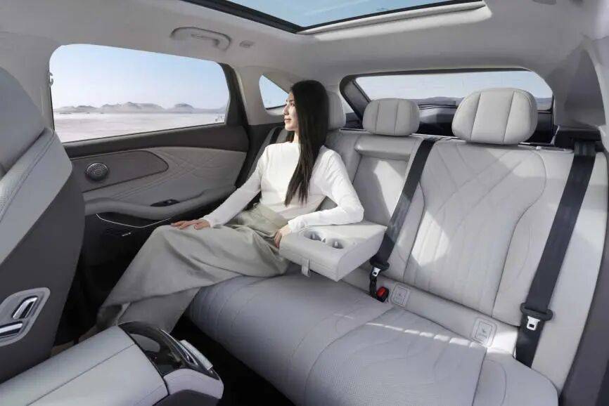 “老外瘋搶”或許是段子 但星途瑤光C-DM“高替”定位才是真相