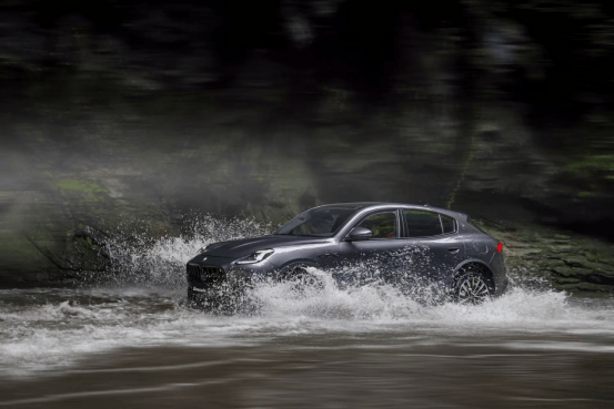 意行山水賞秋韻,瑪莎拉蒂開啟鄂西秘境“生而無界”之旅