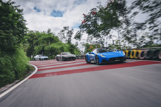 意行山水賞秋韻,瑪莎拉蒂開啟鄂西秘境“生而無界”之旅