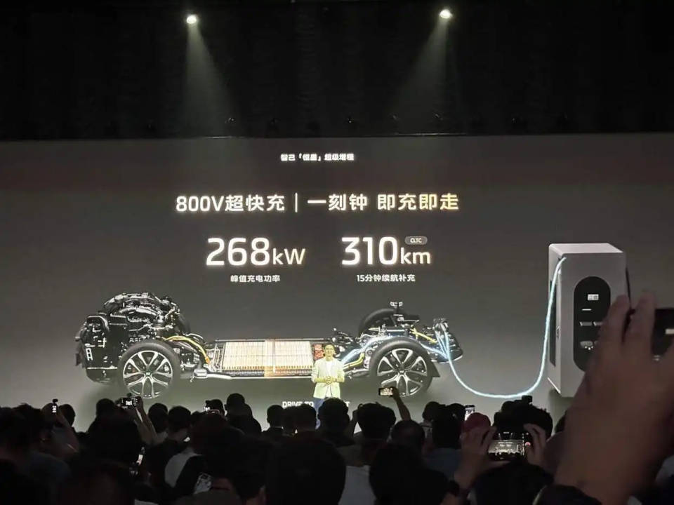 選新能源又有新思路?“土著”選純電,“外地人”買插混、增程