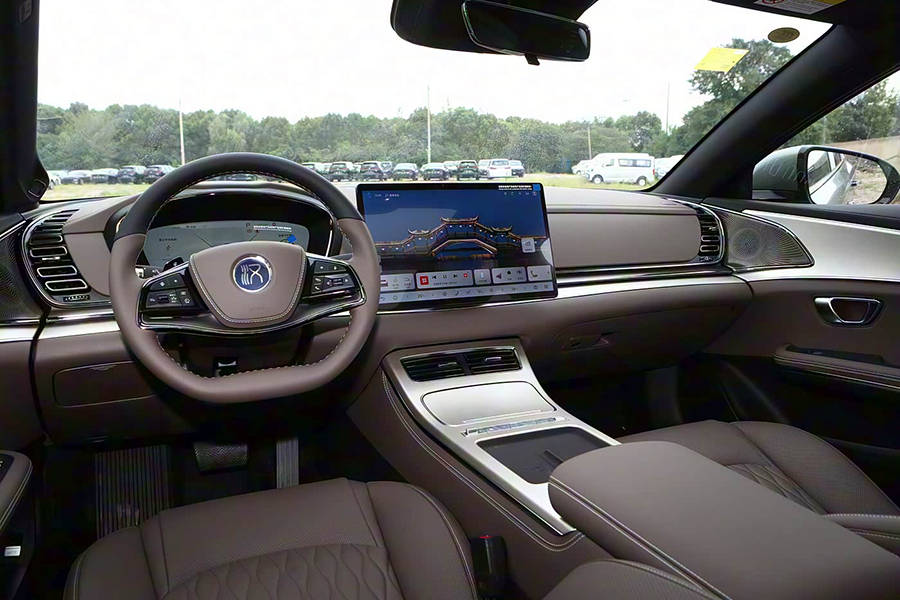 新增車色/續(xù)航提升 比亞迪漢長(zhǎng)續(xù)航版售價(jià)15.98萬(wàn)起