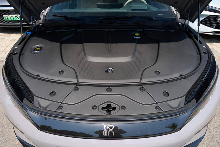 新增車色/續(xù)航提升 比亞迪漢長(zhǎng)續(xù)航版售價(jià)15.98萬(wàn)起