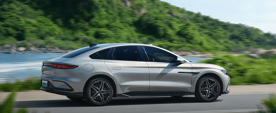 漢長續(xù)航版上市,比亞迪揮出的不是拳頭,是生態(tài)