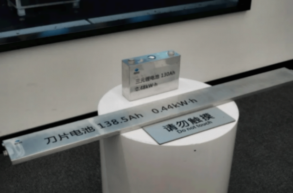 不到20萬元的車都用三元鋰了!磷酸鐵鋰不“香”了嗎?