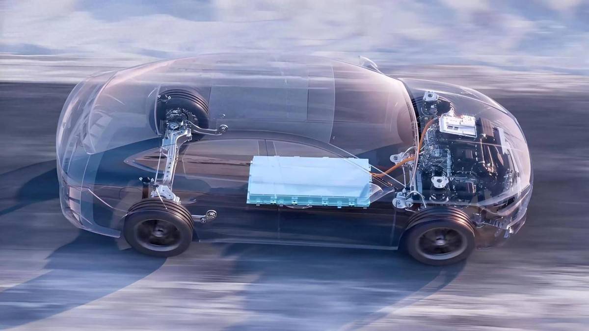 不到20萬元的車都用三元鋰了!磷酸鐵鋰不“香”了嗎?