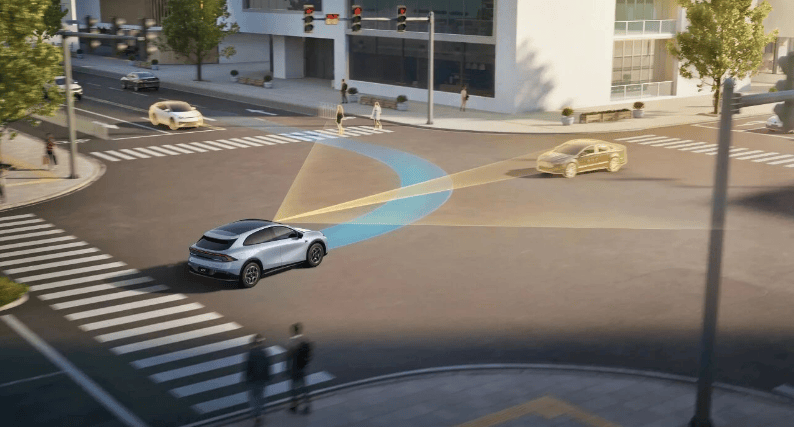 蔚來小鵬智駕高層大動蕩,明年智駕競爭比拼的是什么?