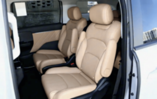 五菱星光730預售7.68萬起,但入門就是手動擋