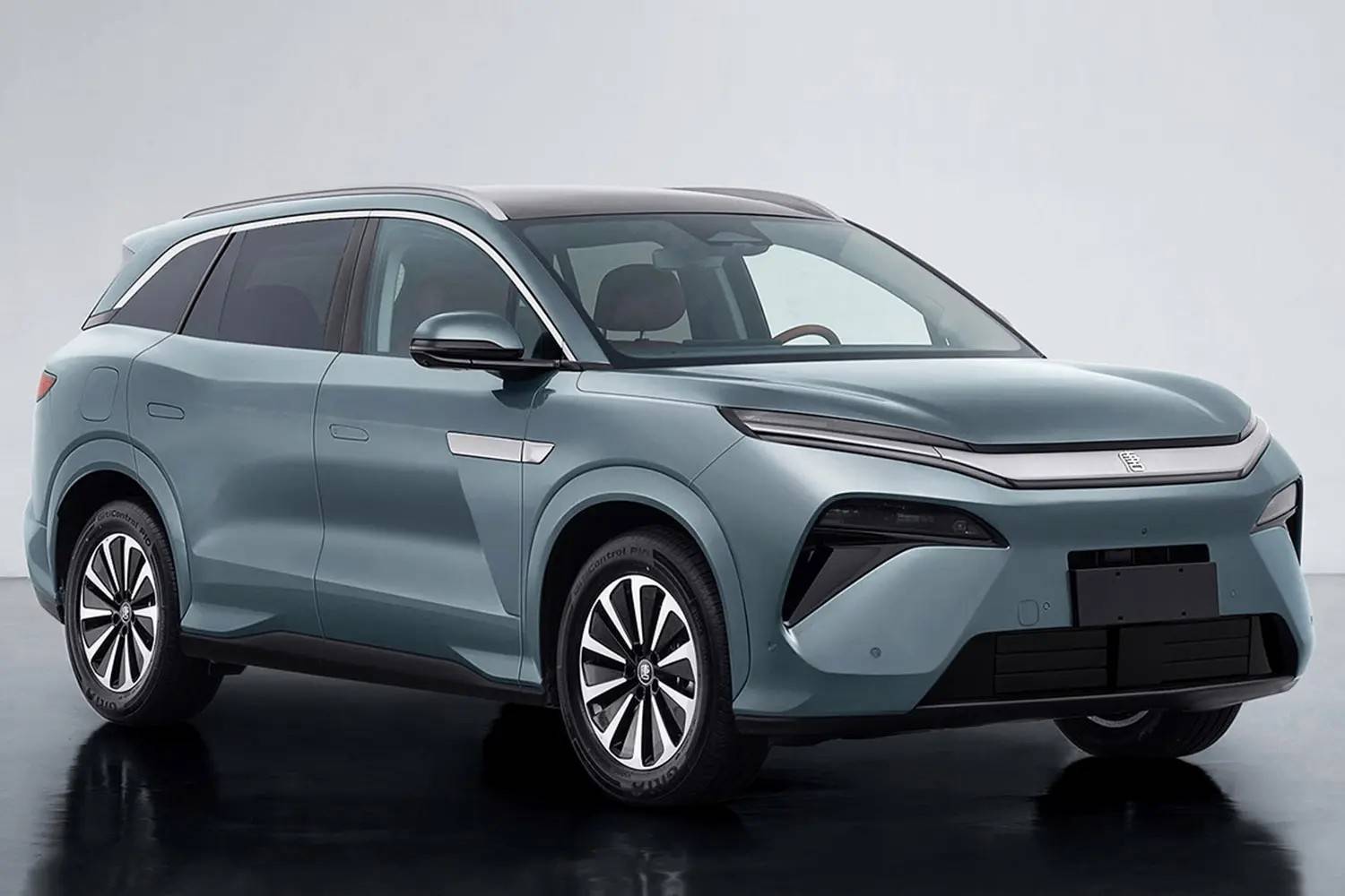 又要出爆款?比亞迪6款新車蓄勢(shì)待發(fā) 網(wǎng)友:是要橫掃市場(chǎng)的節(jié)奏?