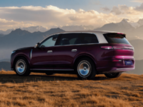 嵐圖泰山實車曝光!尺寸比問界M9還大,今年最大黑馬?