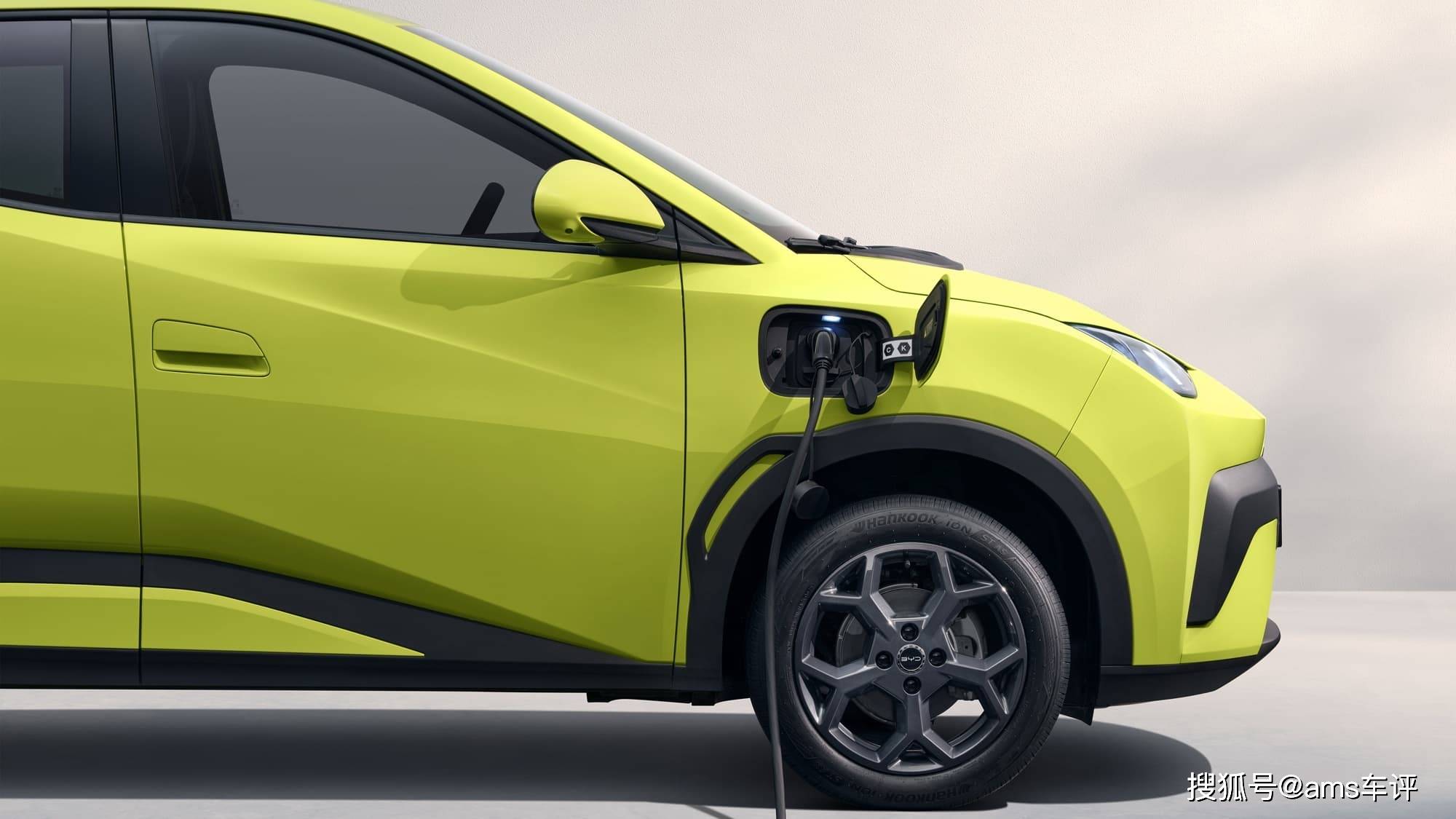 小車新價格,比亞迪Dolphin Surf再降價,不到2萬歐!