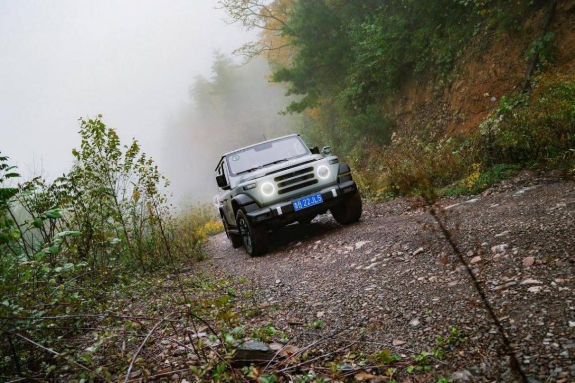 不是復古 而是回到越野本能212 T01柴油版試駕