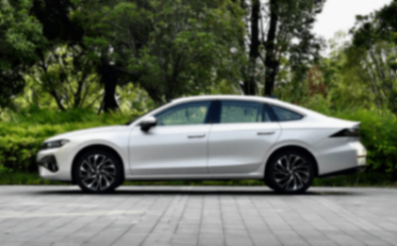 油車市場依然有不少明星車型,銷量還在逆勢增長!這幾款油車憑什么能在市場上立足?