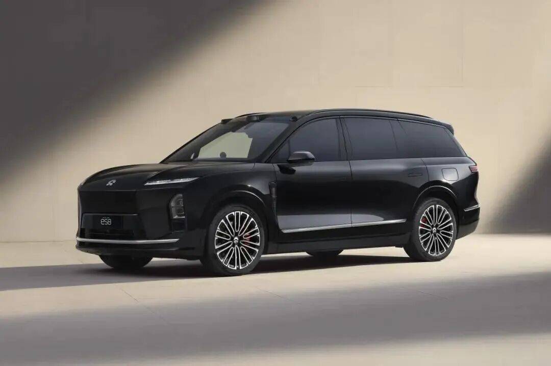 新勢力10月銷量丨蔚來上,理想下!小米、小鵬到底誰第二?