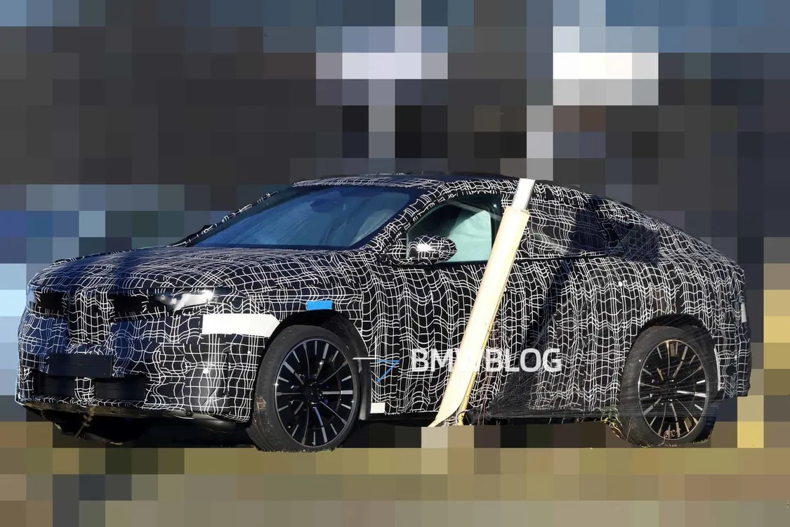 寶馬第二款純電轎跑SUV:iX4渲染圖首曝,溜背造型、運動風格