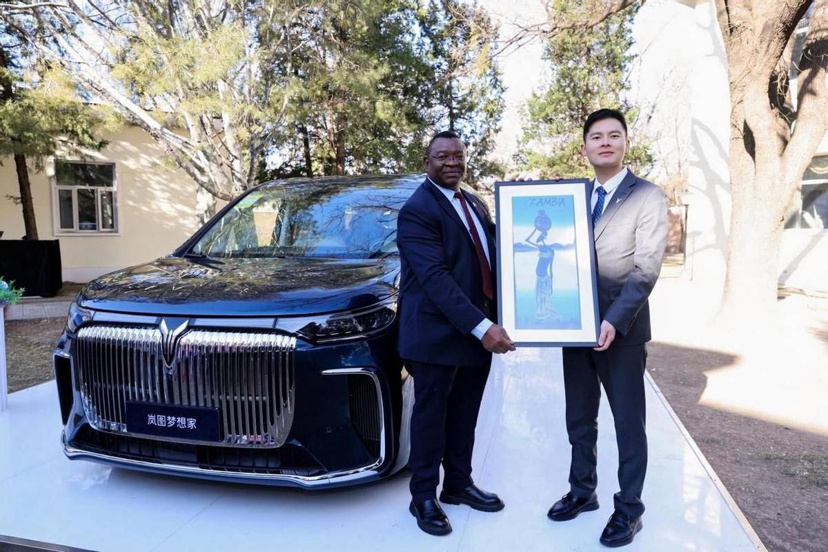 嵐圖的2025:央企逆襲范本,2026劍指蔚小理的底氣何在?