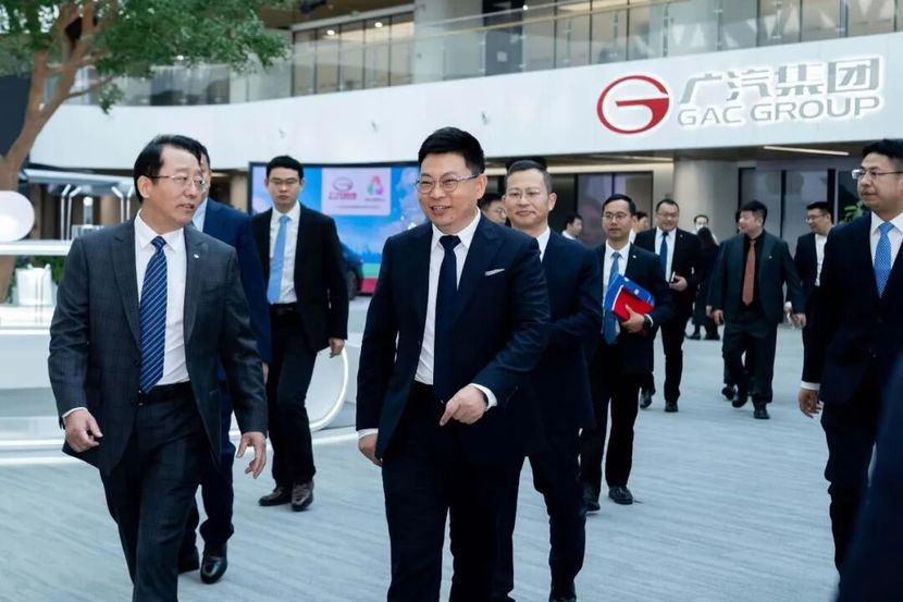 廣汽集團與華為終端簽約,深化鴻蒙生態與AI技術合作